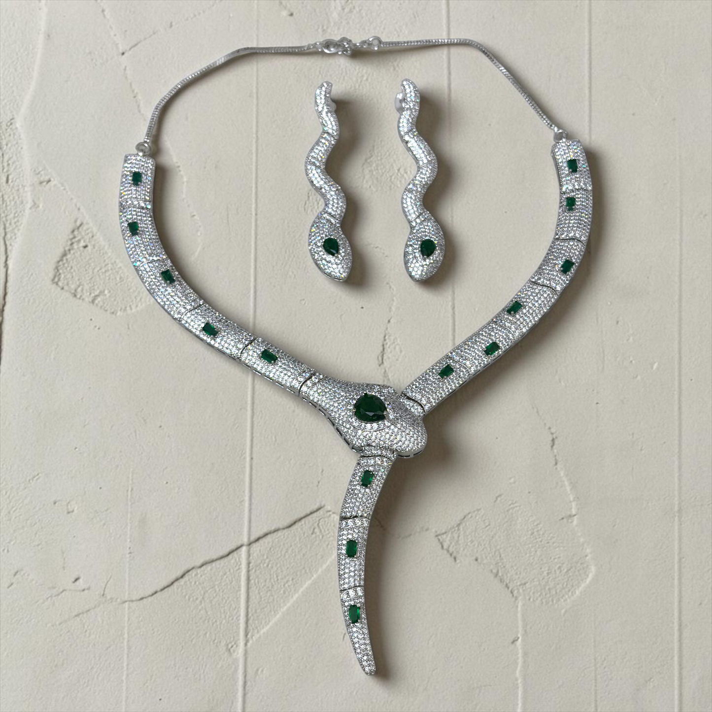 BVLGARI Serpenti Necklace Set