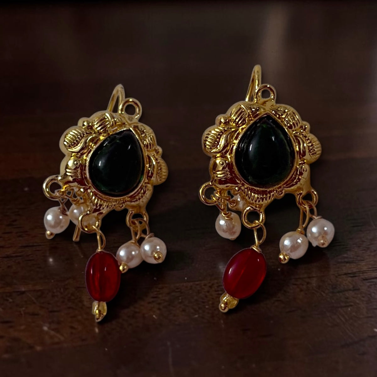 Real Gold Look Lightweight 24k Gold plated Traditional Studs