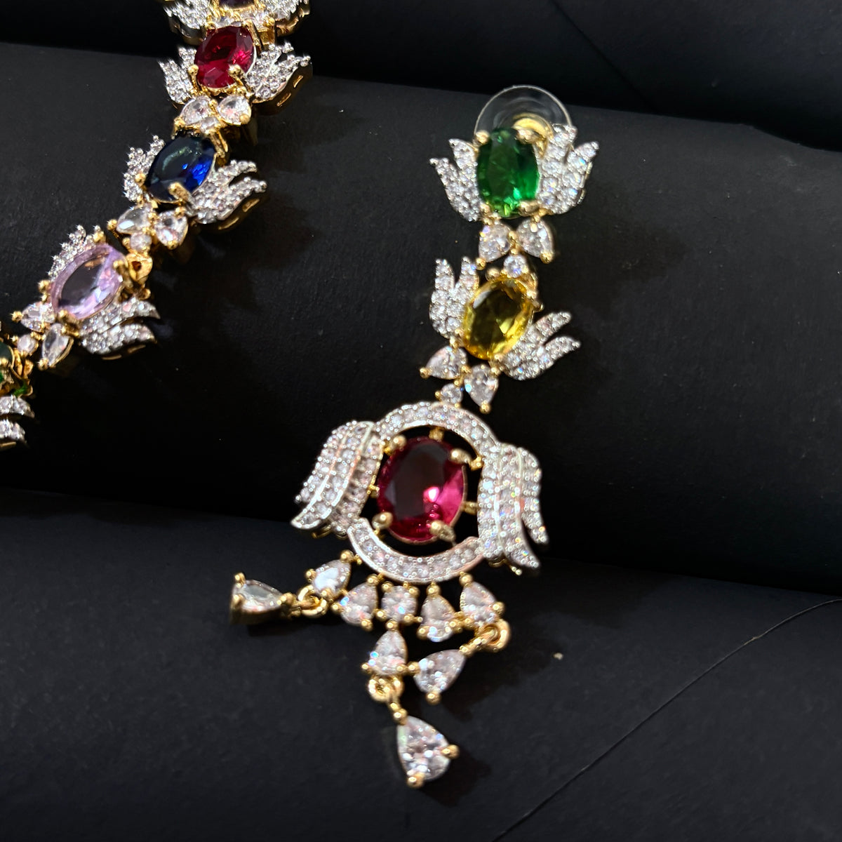 24K Gold Plated-GJ Multicolor Precious Gemstone Lotus Necklace Set