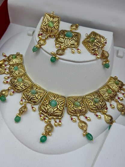 1 Gram Gold Plated flexible lightweight Antique polished Necklace Set with Mangtikka