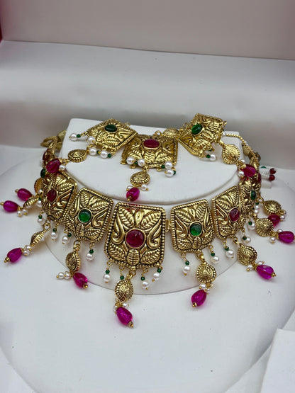 1 Gram Gold Plated flexible lightweight Antique polished Necklace Set with Mangtikka