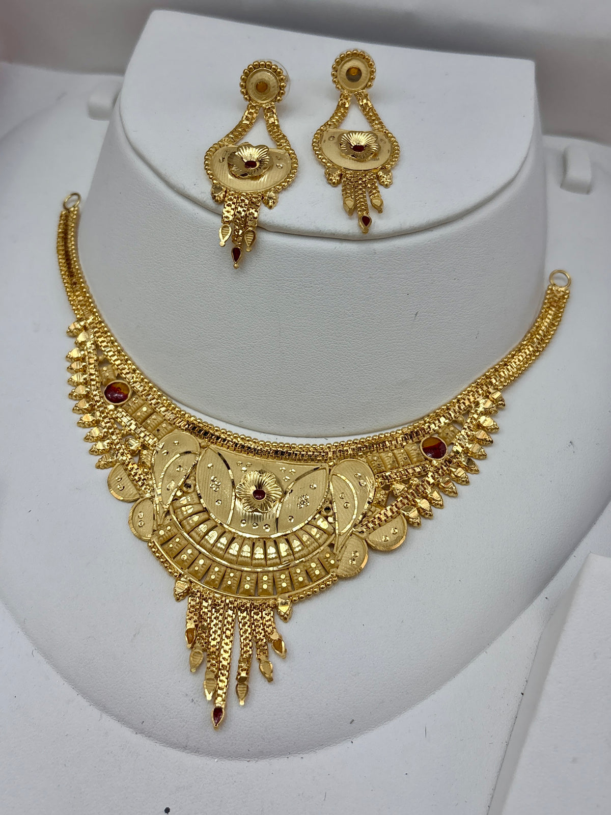 Real Gold Dubai jewellery Inspired 1 Gram Gold Plated flexible choker Necklace set