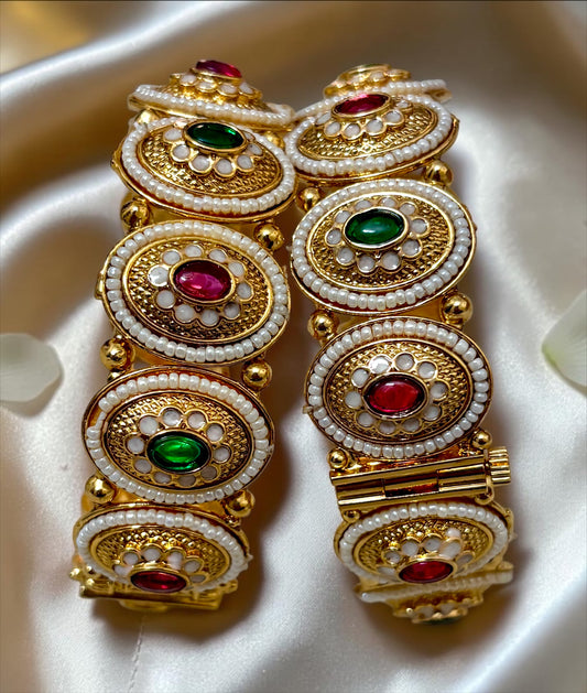 1 Gram Gold Plated with a rich, authentic real-gold look Premium Polki Heritage Kangan