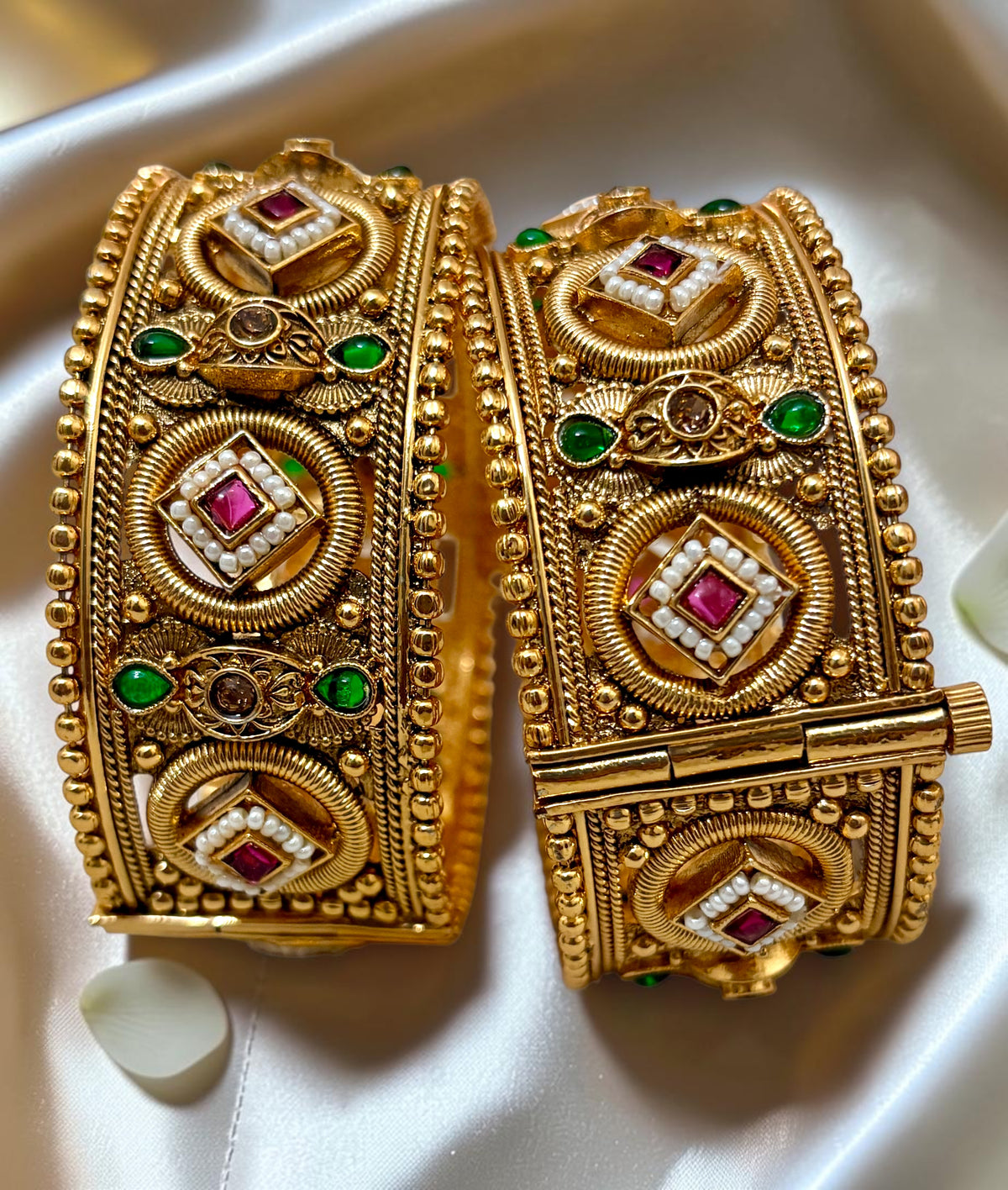 1 Gram Gold Plated with a rich, authentic real-gold look Premium Polki Heritage Kangan