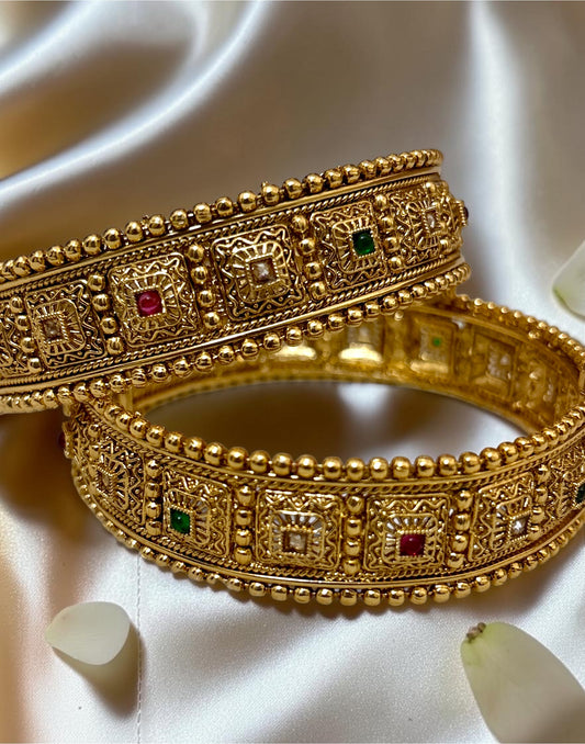 1 Gram Gold Plated with a rich, authentic real-gold look Premium Polki Heritage Kangan