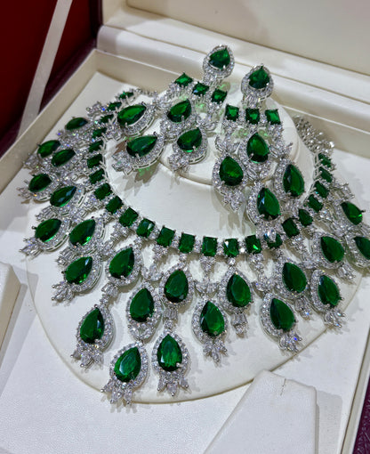 Rajsi Panna Royale Necklace Set