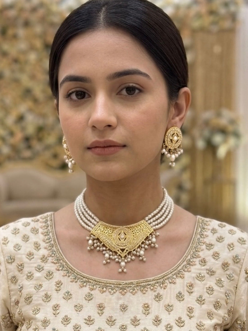 Stunning Jadau choker set