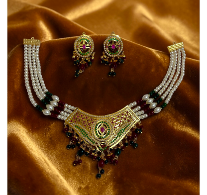 Stunning Jadau choker set