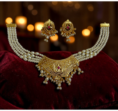 Stunning Jadau choker set