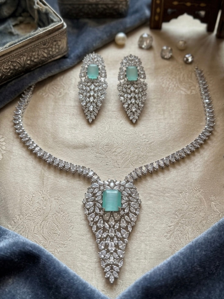 Premium Quality Lightweight Diamond Necklace Sets