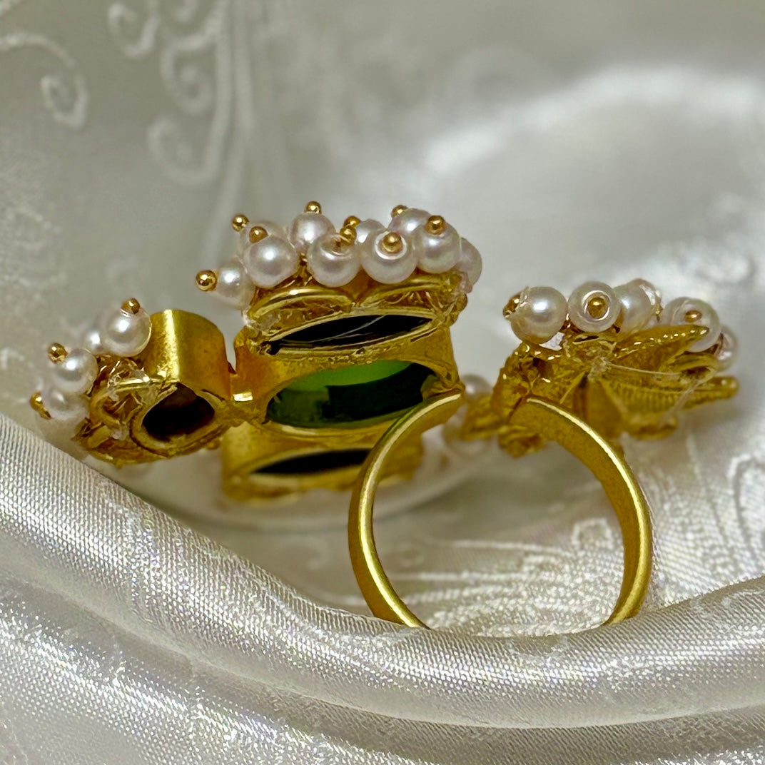Mother of Pearl Bloom Ring