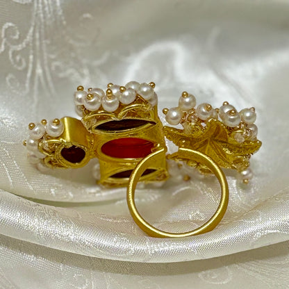 Mother of Pearl Bloom Ring