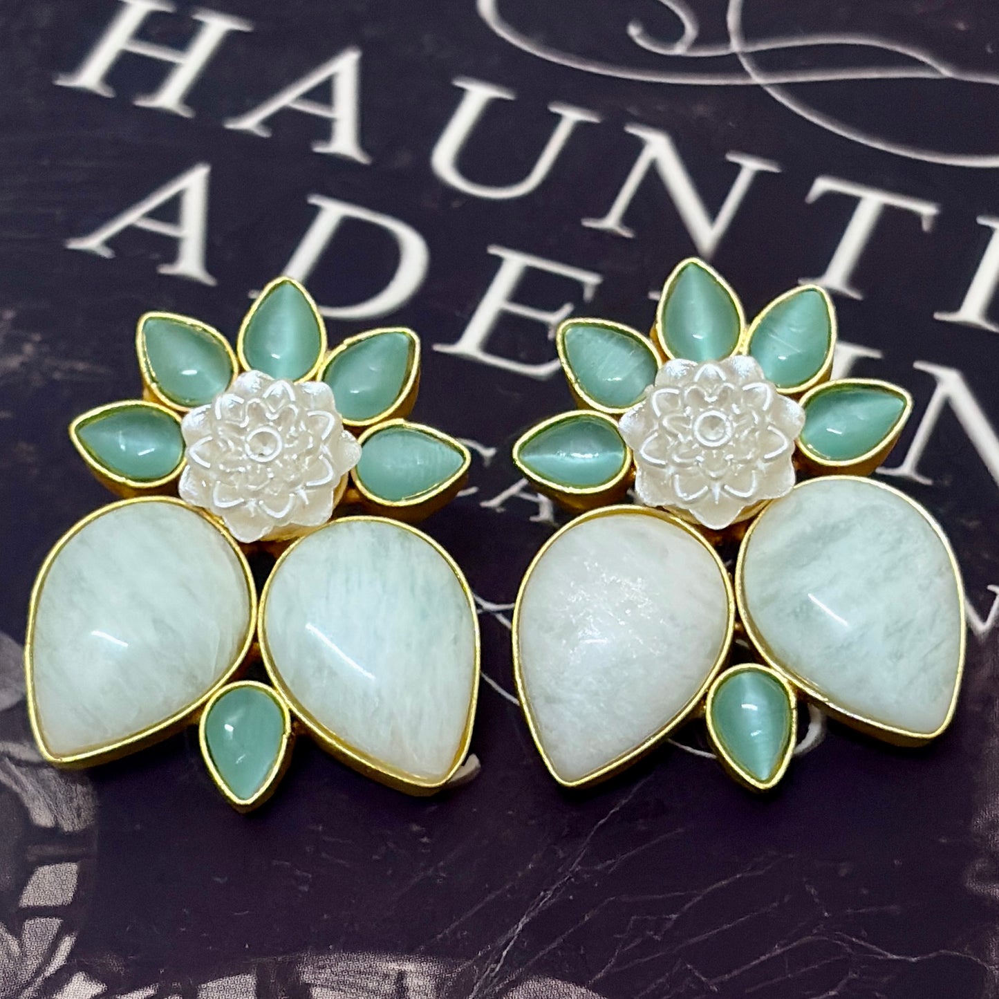 Natural stone Petal studs