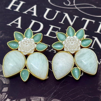 Natural stone Petal studs