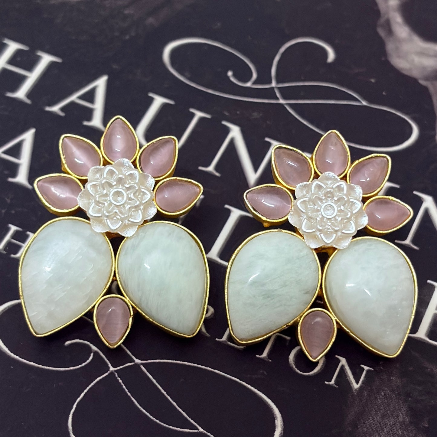 Natural stone Petal studs