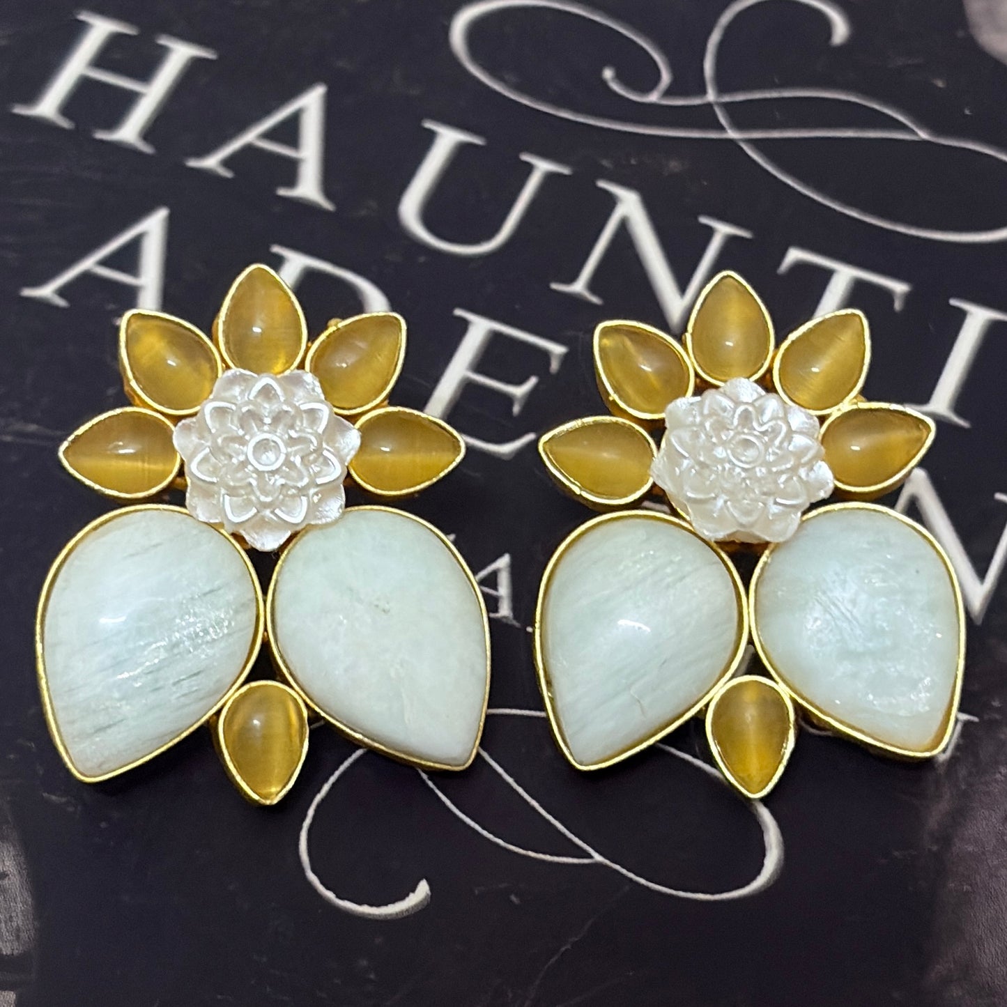 Natural stone Petal studs
