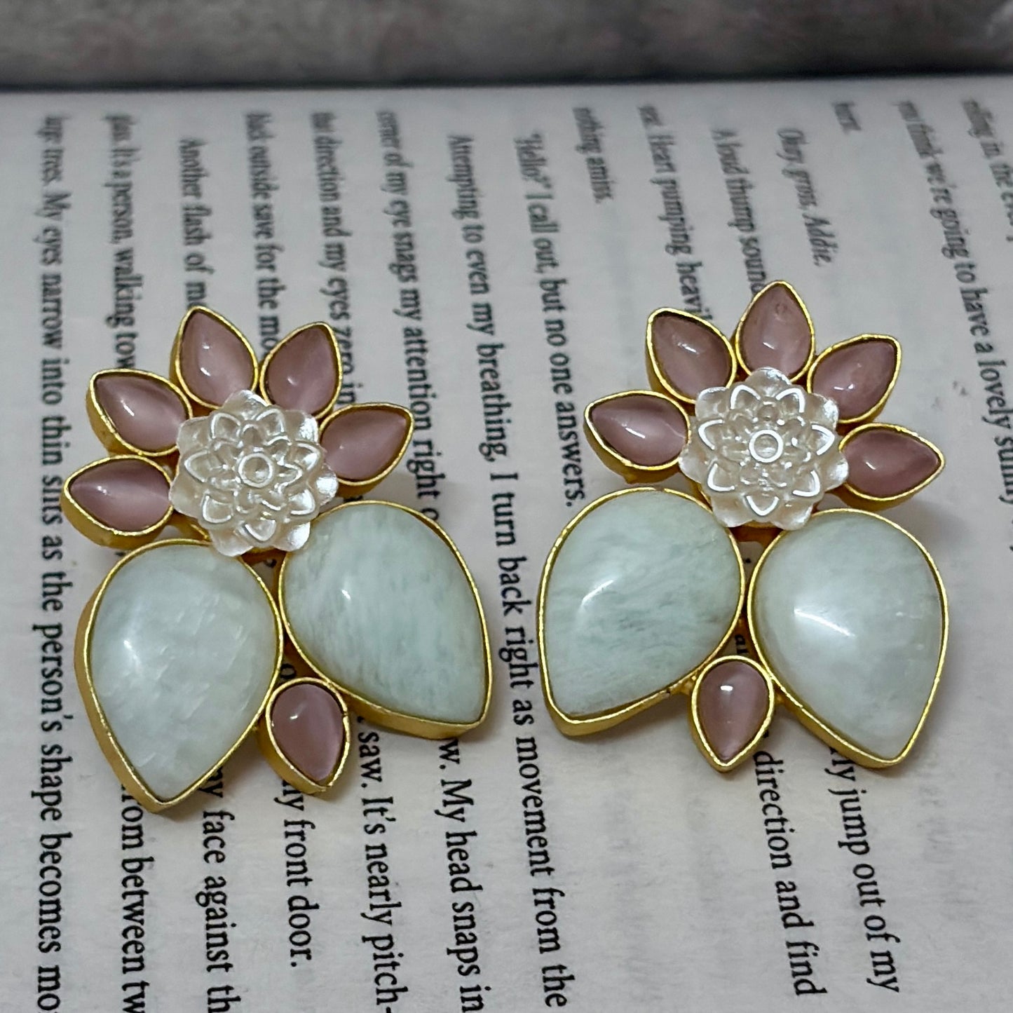 Natural stone Petal studs