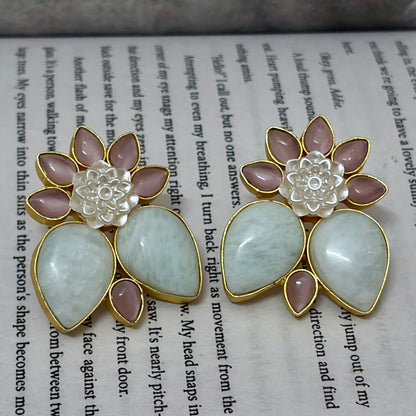 Natural stone Petal studs