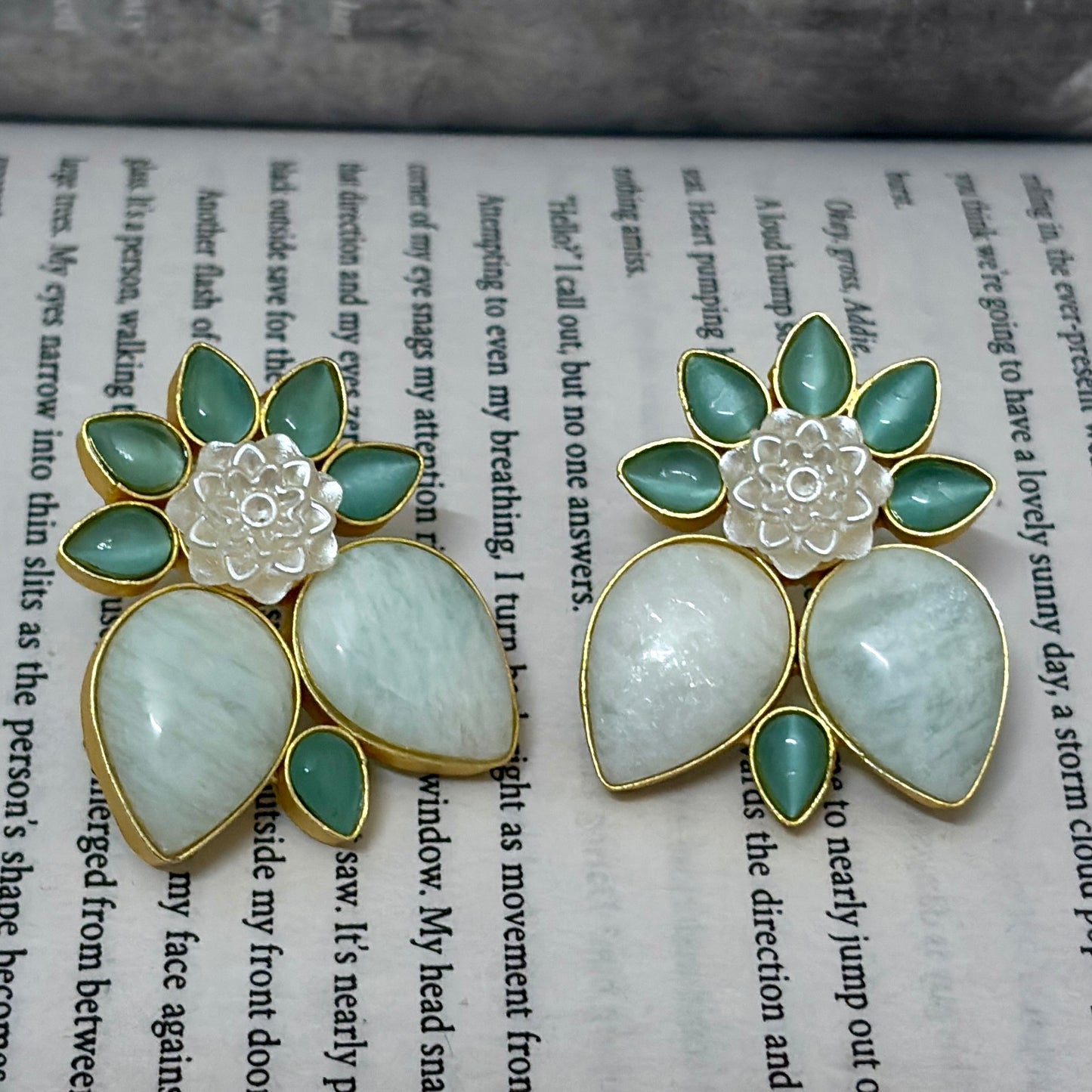 Natural stone Petal studs