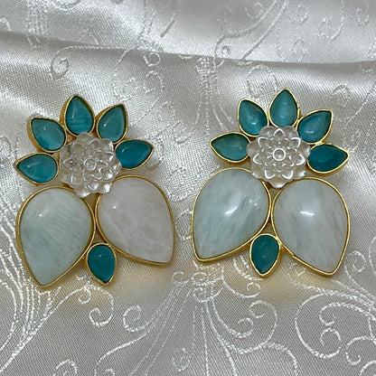 Natural stone Petal studs