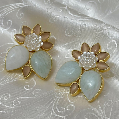 Natural stone Petal studs