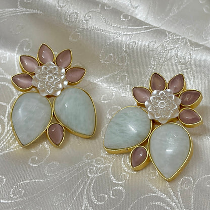 Natural stone Petal studs