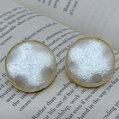 Luna Peral Studs