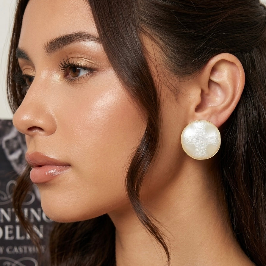 Luna Peral Studs