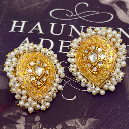 Royal Pearl Teardrop Studs