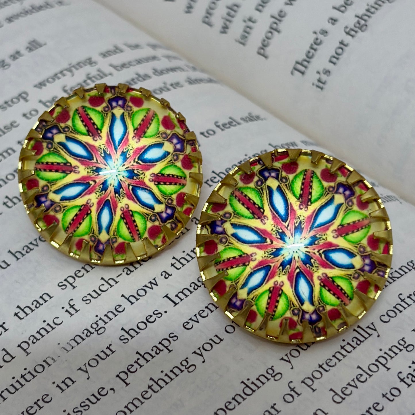 3D Aurora Burst Studs