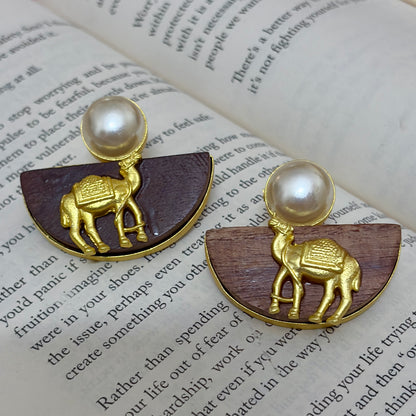 Mayura Pearl Wood Studs