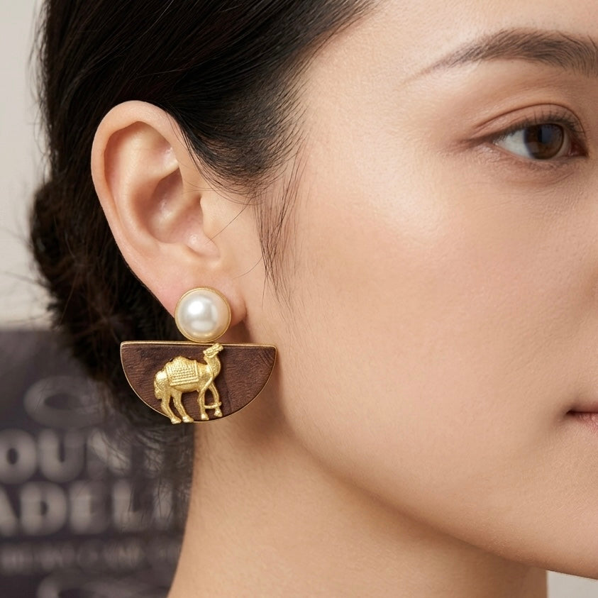 Mayura Pearl Wood Studs