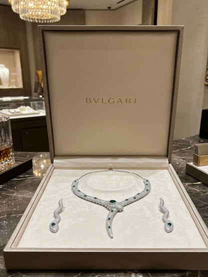 BVLGARI Serpenti Necklace Set