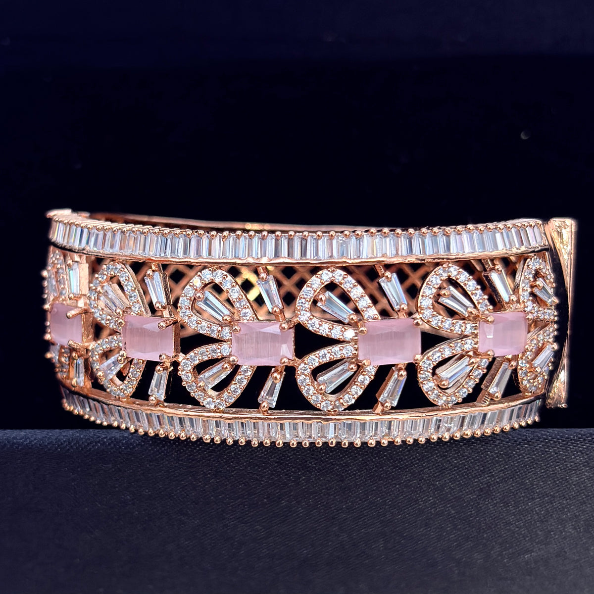 Royal Butterfly Diamond Kada