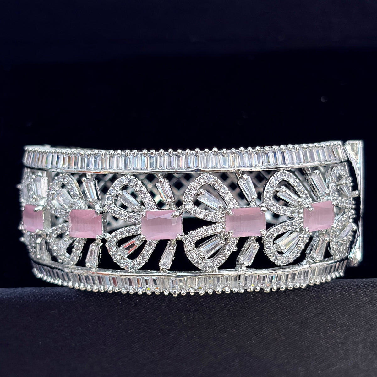 Royal Butterfly Diamond Kada