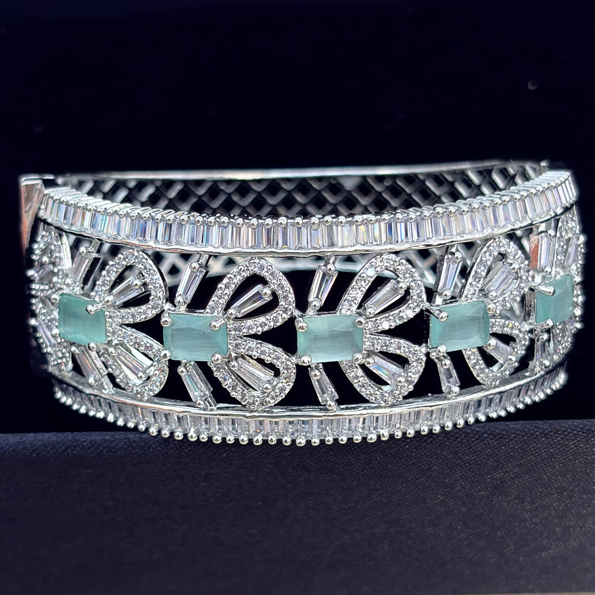 Royal Butterfly Diamond Kada