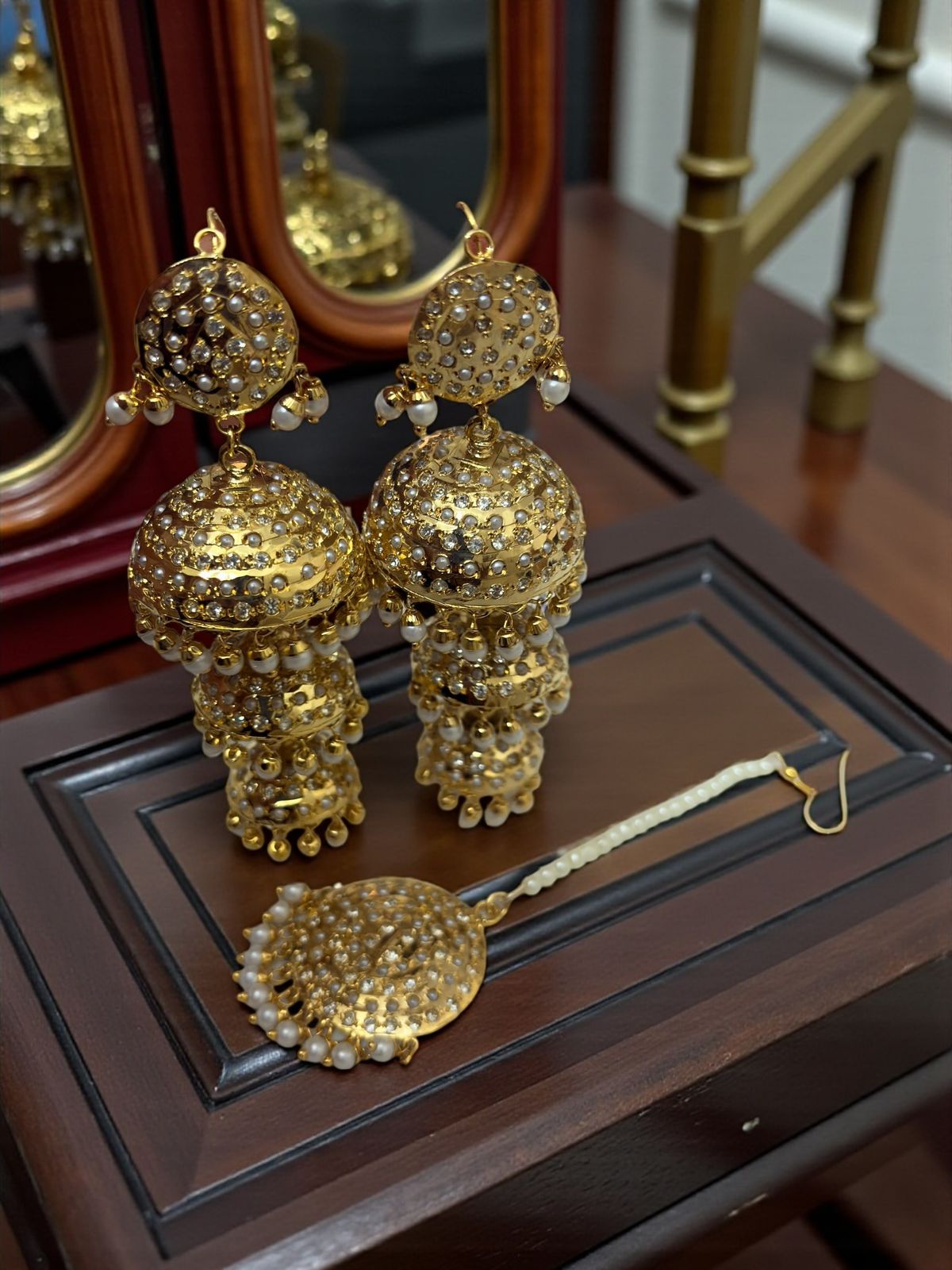 Karan- 1 Gram Gold Plated Real Jadau Lightweight Maangtikka Set