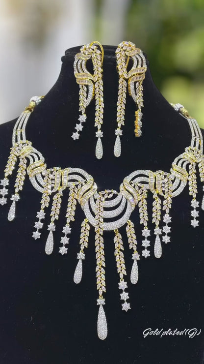 Gold Finish (GJ) Real Diamond Replica Lightweight Necklace Set